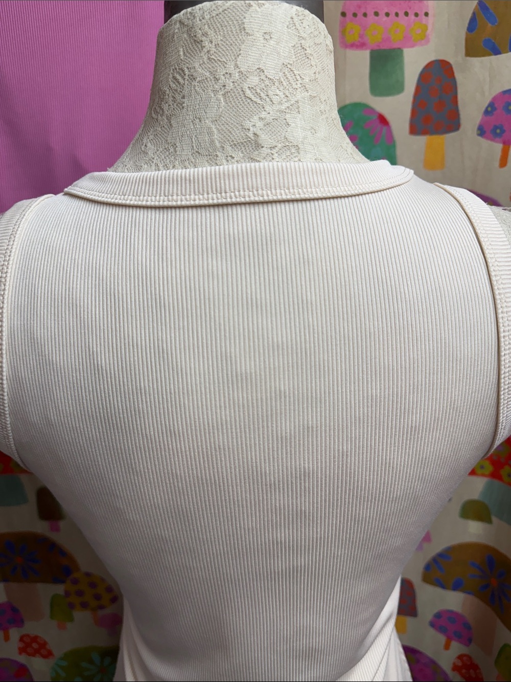 Women’s Ribbed Tank Top Bundle. Medium - Picture 5 of 8